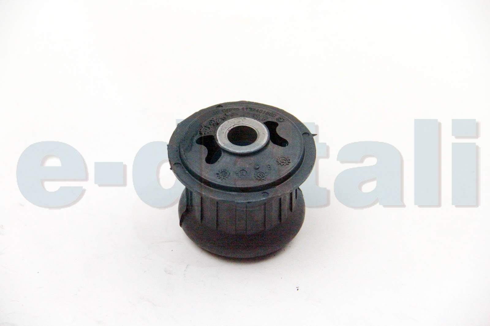 1132401800 JP GROUP JP GROUP AUDI Подушка балки коробки передач (передн.) AUDI 100 -90